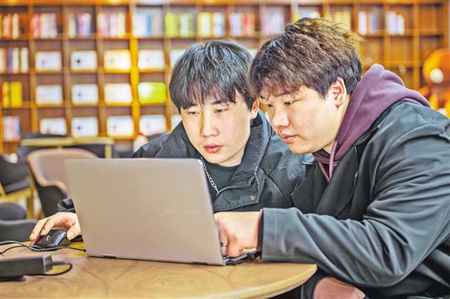 九游娱乐：答好“教育民生卷”(图1)
