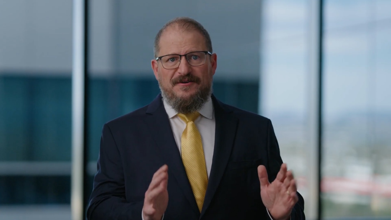 高通AI新成果：可穿戴40+款PC150款座舱平台上车7500万辆(图1)